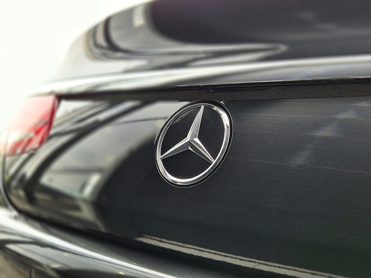 Mercedes-Benz Classe S Coupe 500 4matic - logo arrière