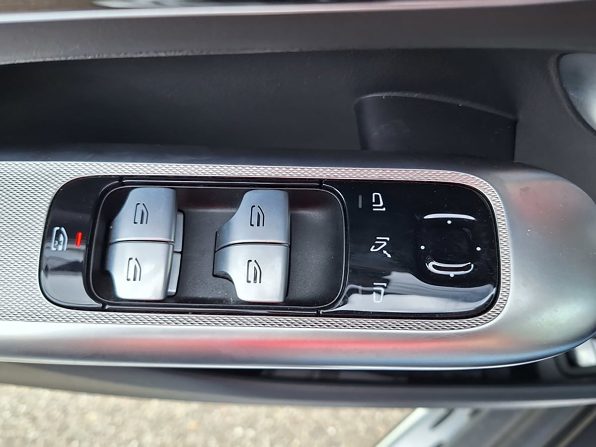Mercedes-Benz GLC AMG 63 S - 18_23_04_2025__02_43_34