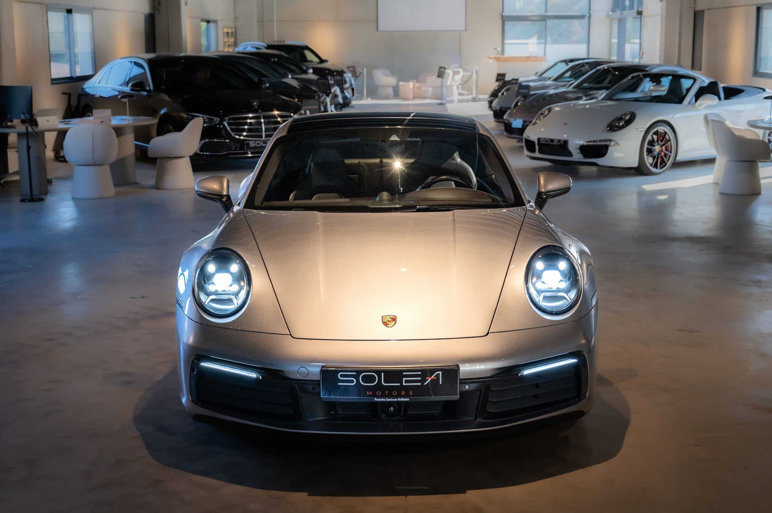 Porsche_Carrera-4S_argent_04