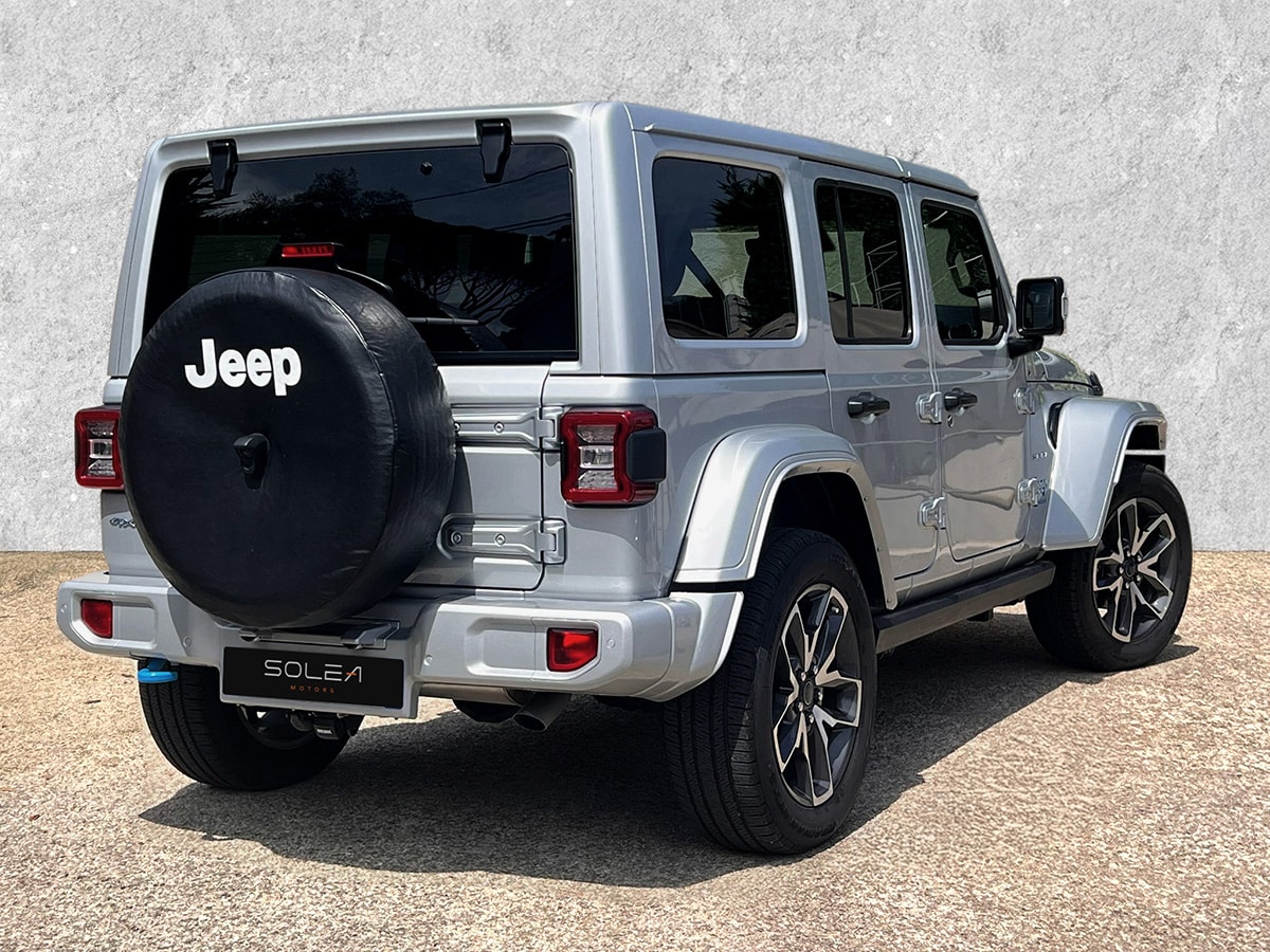 Jeep Wrangler SAHARA UNLIMITED - 3