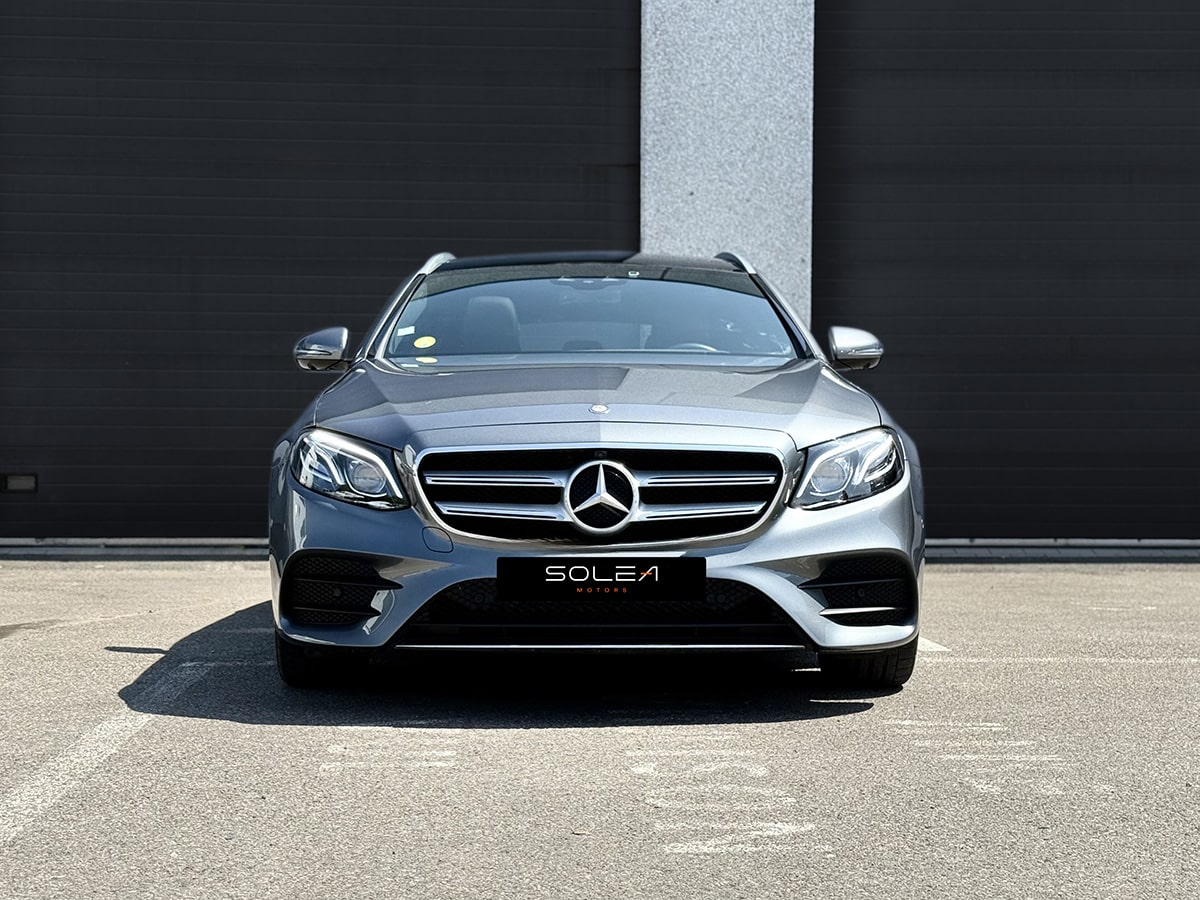 Mercedes-Benz Classe E - face