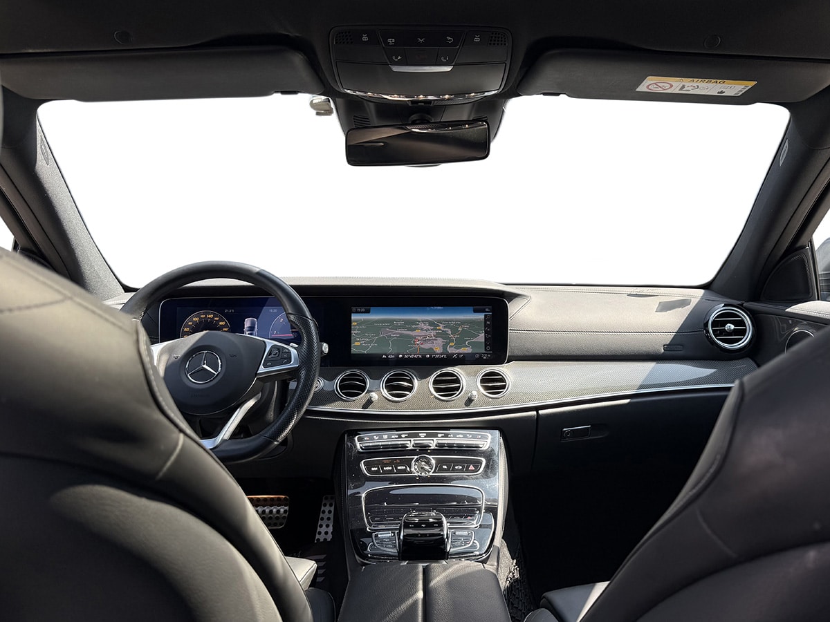 Mercedes-Benz Classe E - intérieur 2