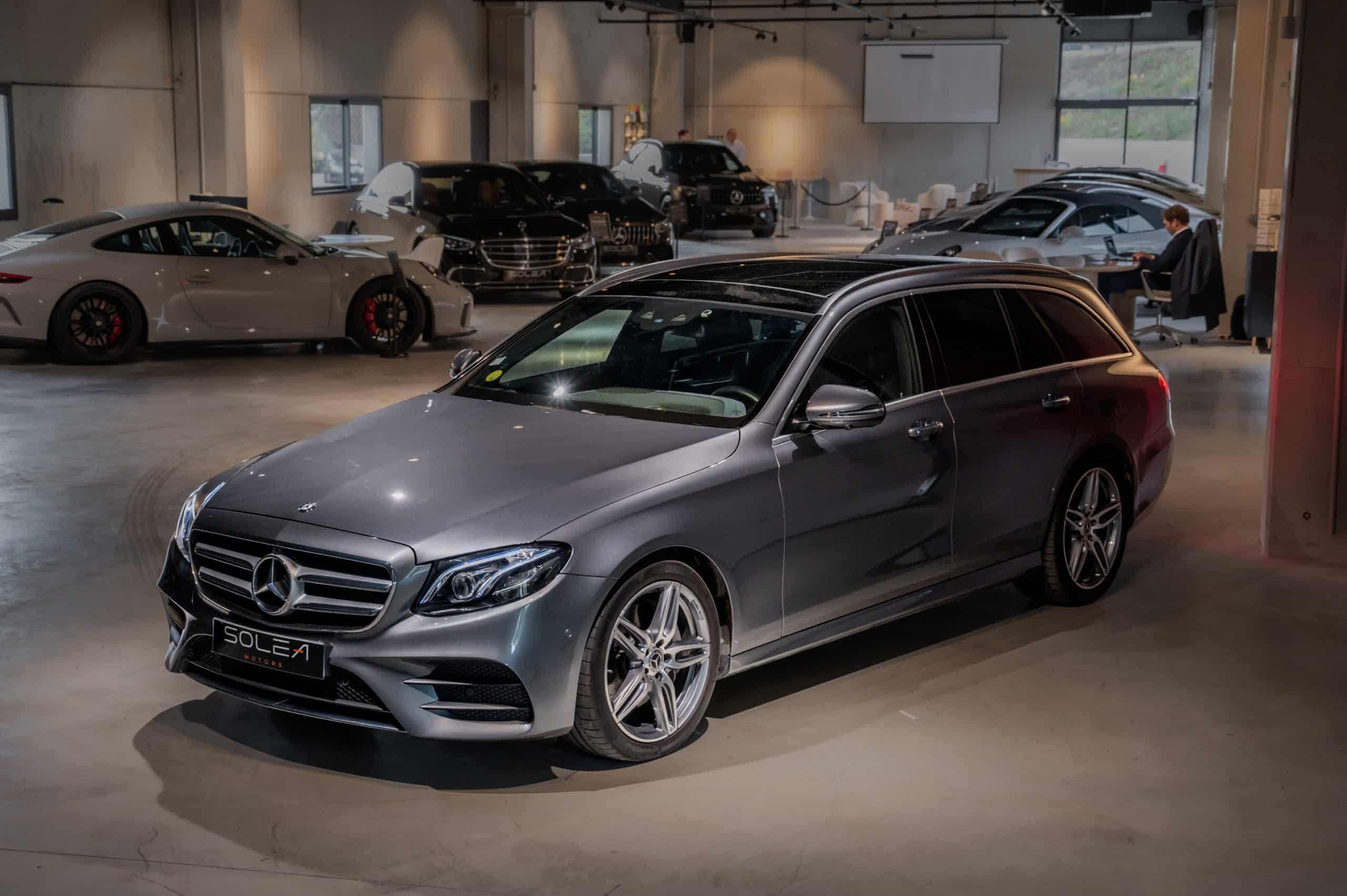 Mercedes_Classe-E_grise_01