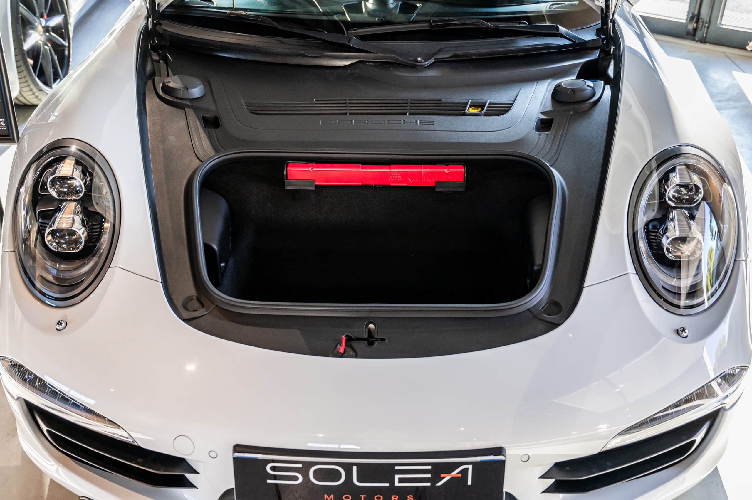 Porsche-Carrera-4S-blanche_SM_17