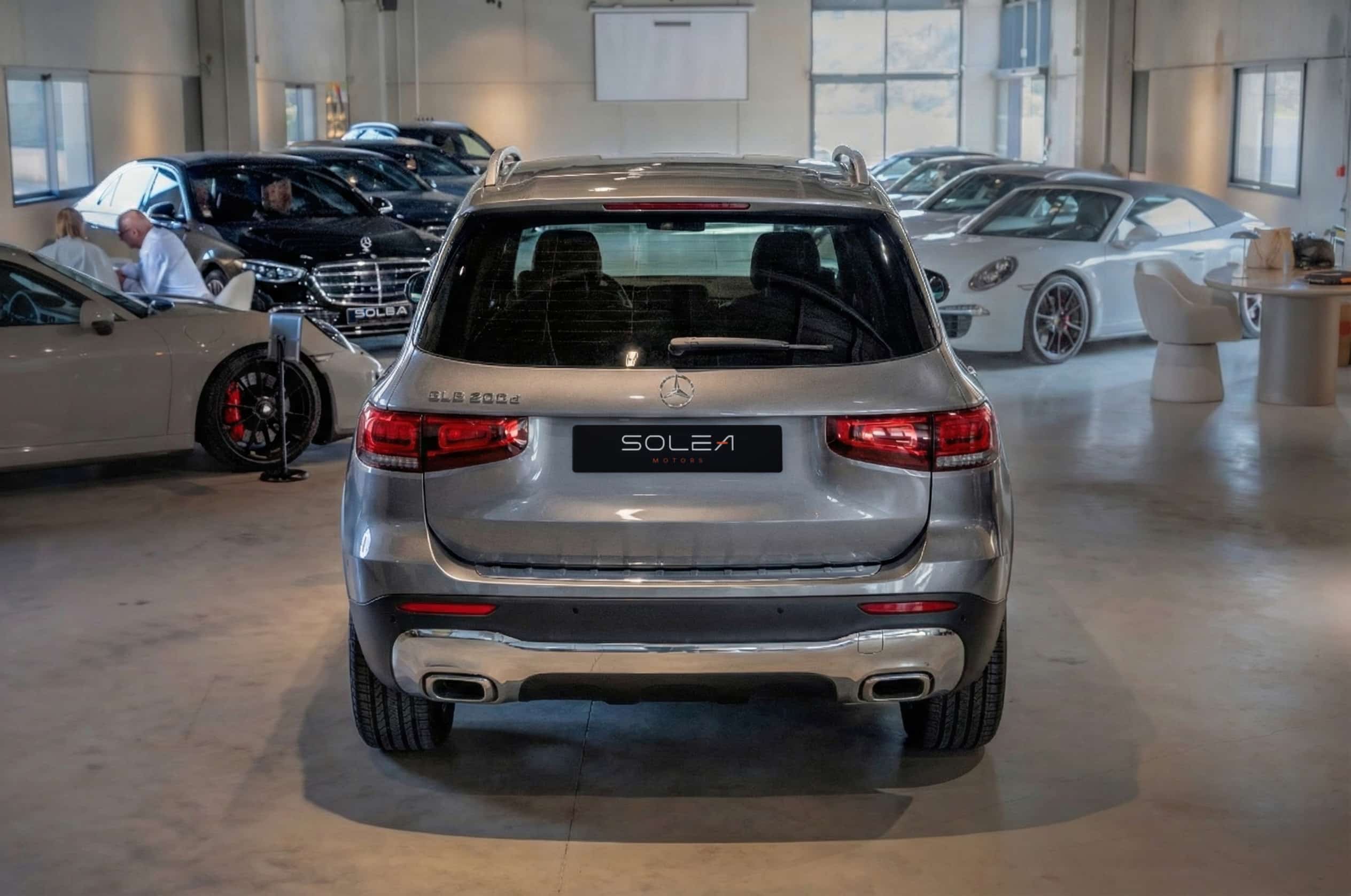 Mercedes GLB arrière