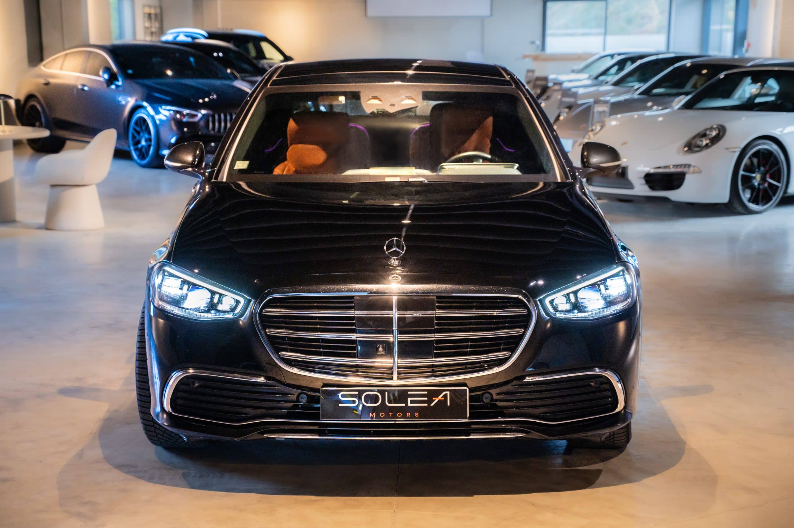 Mercedes_Classe-S__hybride-noire_03