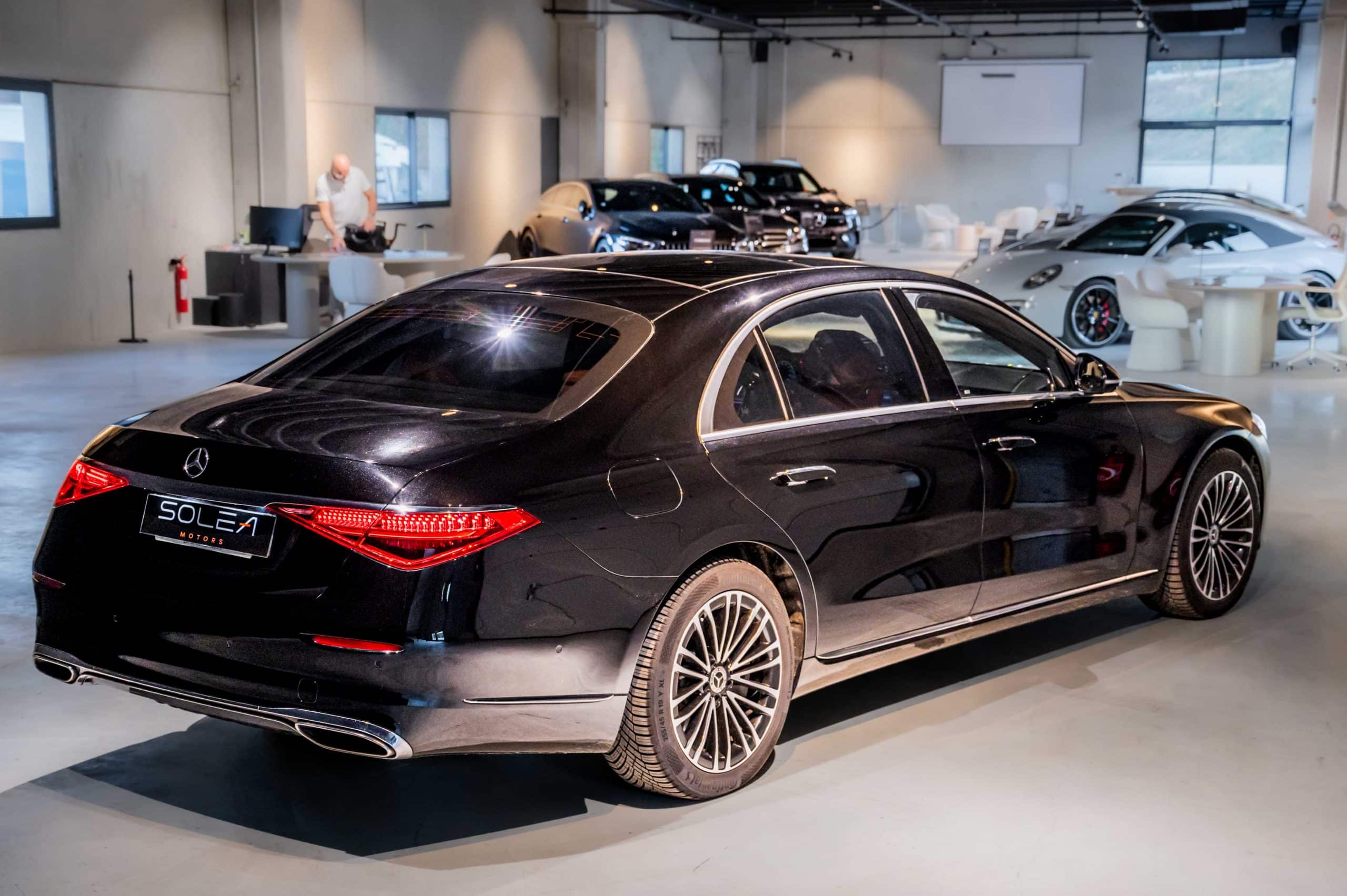 Mercedes_Classe-S__hybride-noire_07