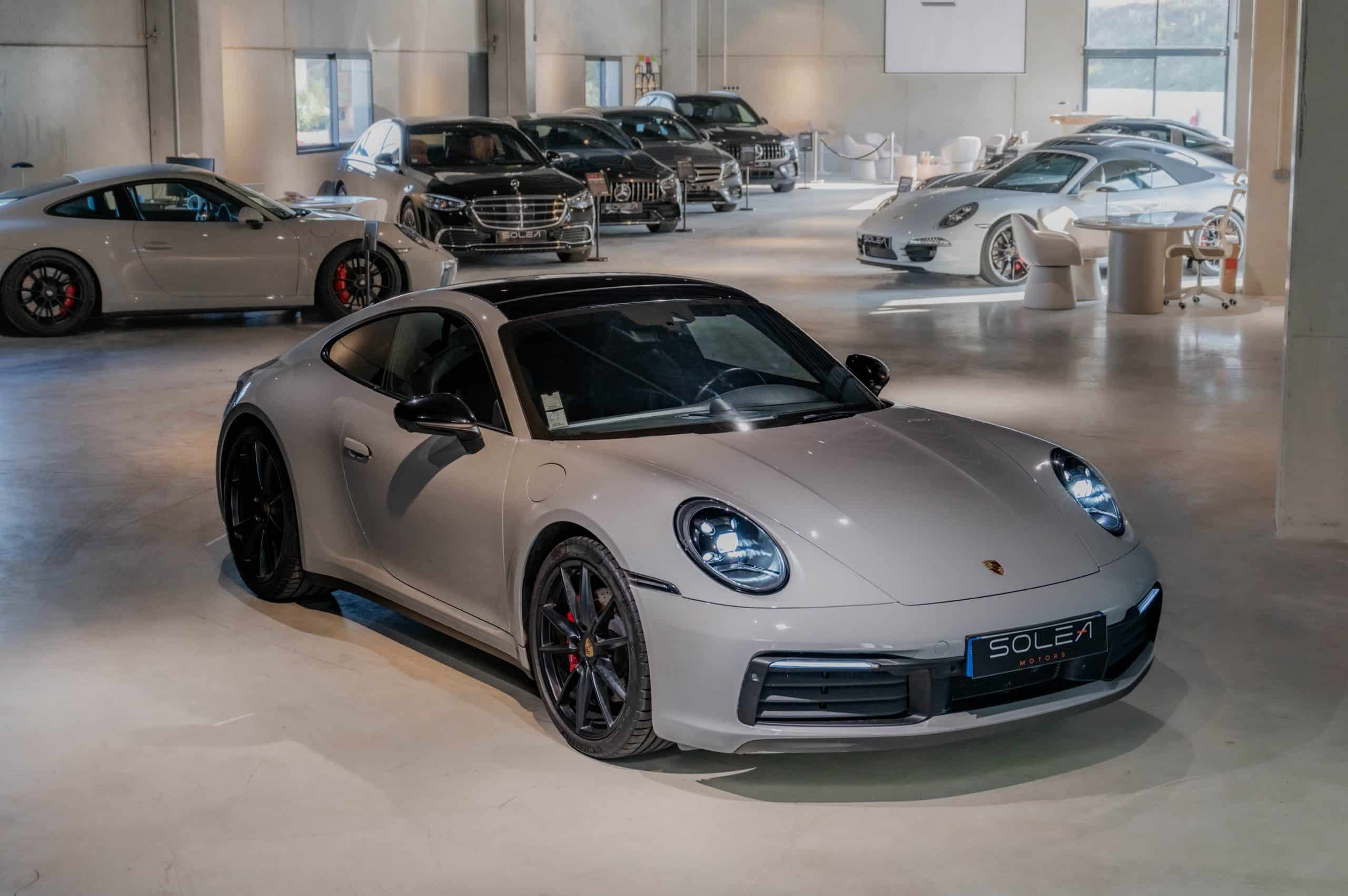 Porsche_911-Carrera-4S_gris-craie_02