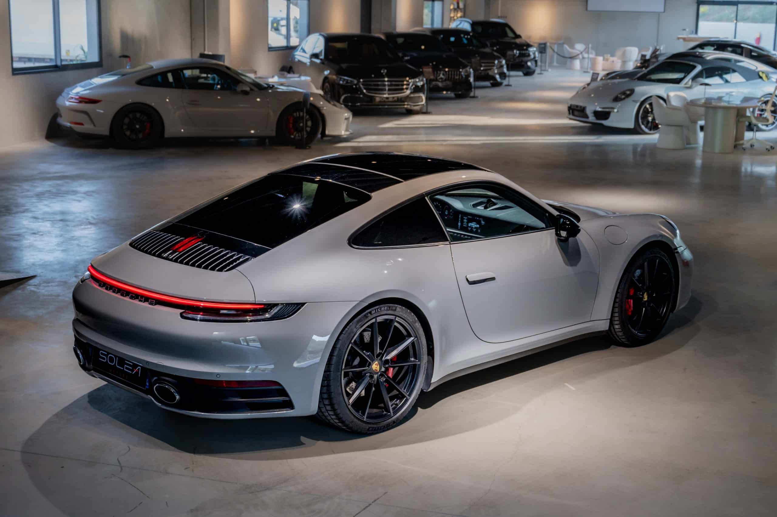 Porsche_911-Carrera-4S_gris-craie_09