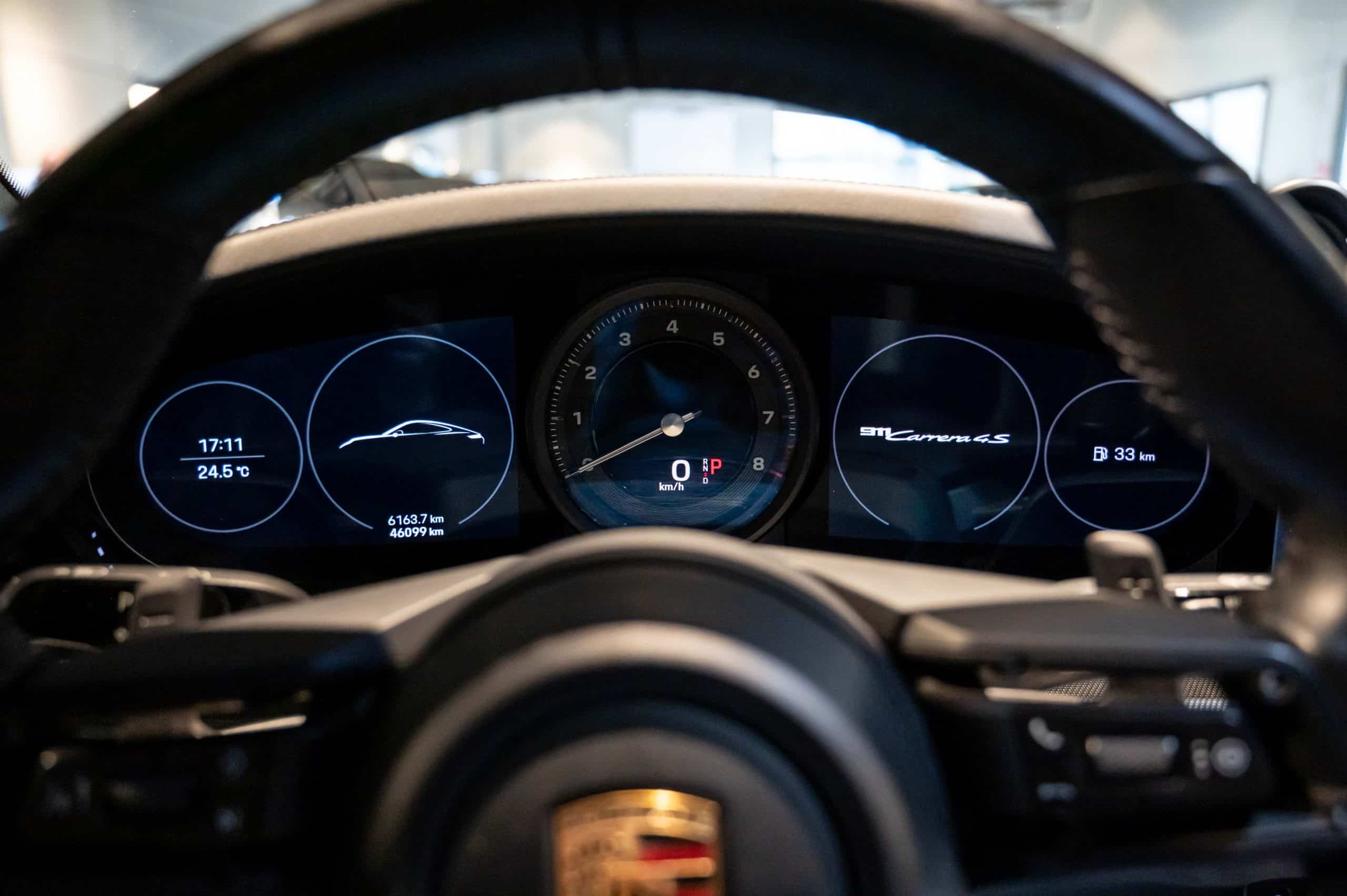 Porsche_911-Carrera-4S_gris-craie_21