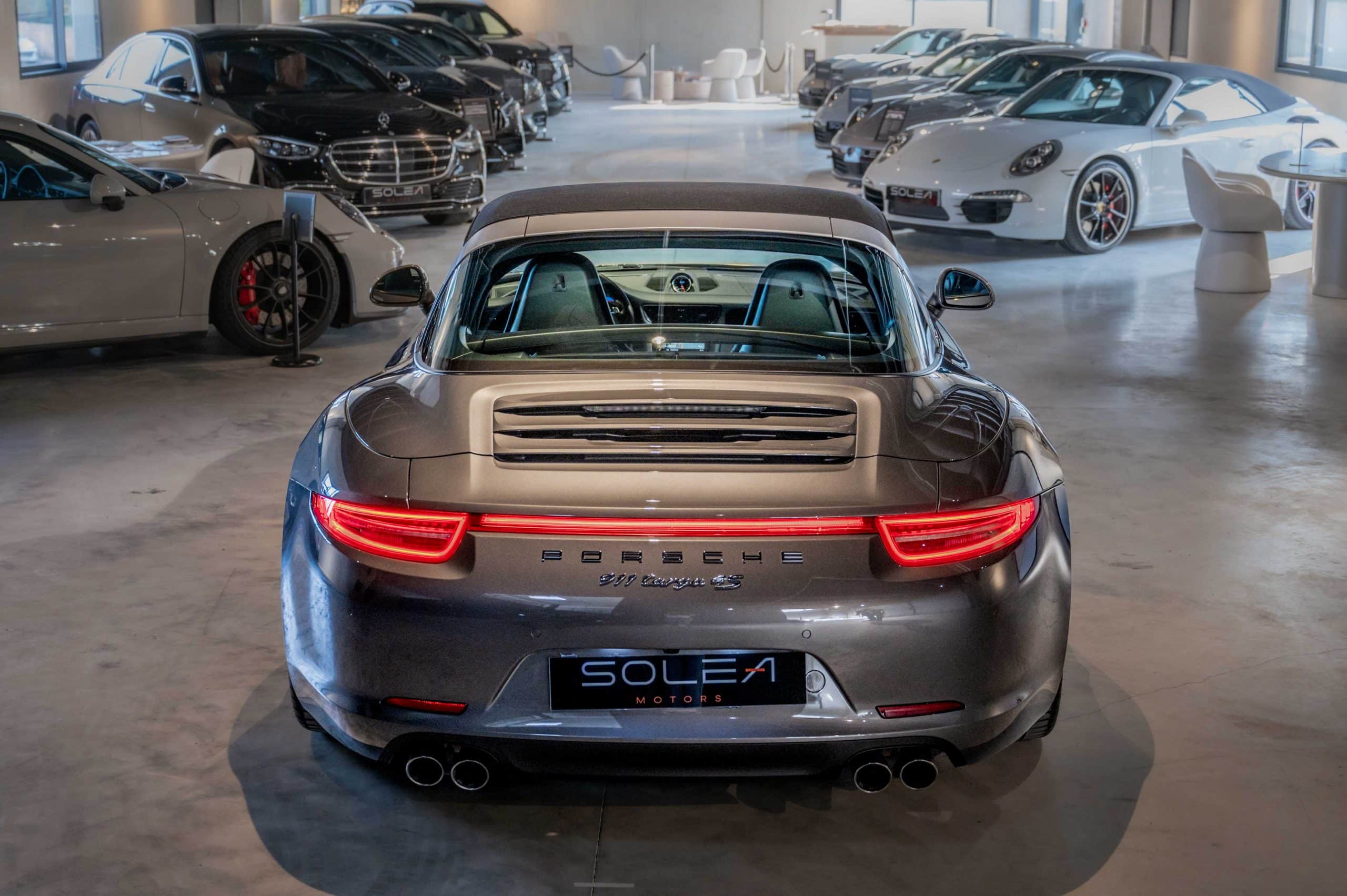 Porsche_911-Targa-4S_gris-metallisé-11