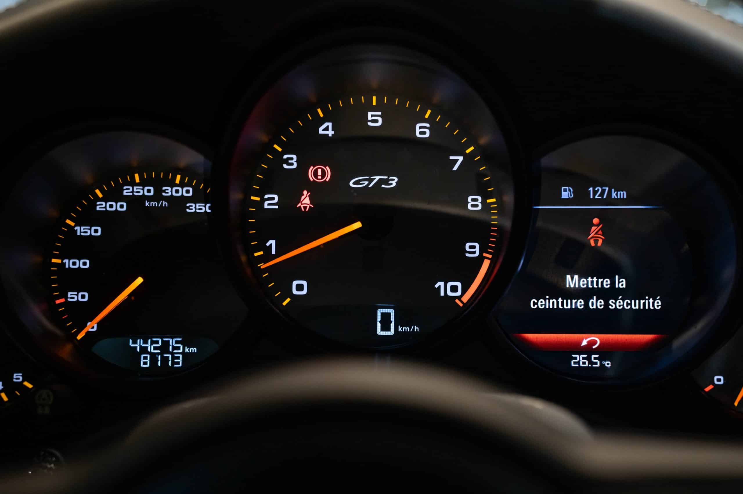 Porsche_GT3-Touring_19