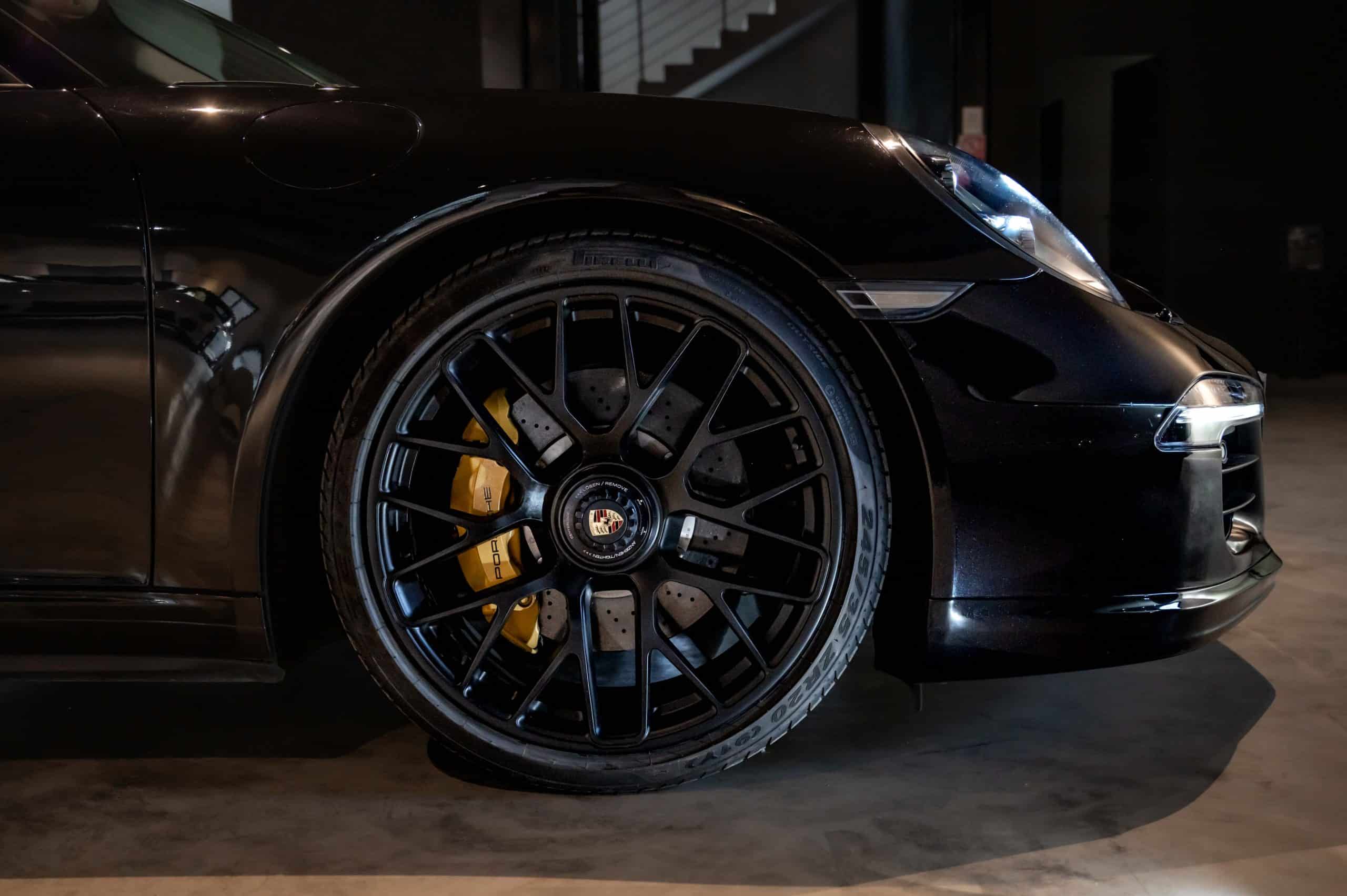 Porsche_Targa-4-GTS_12