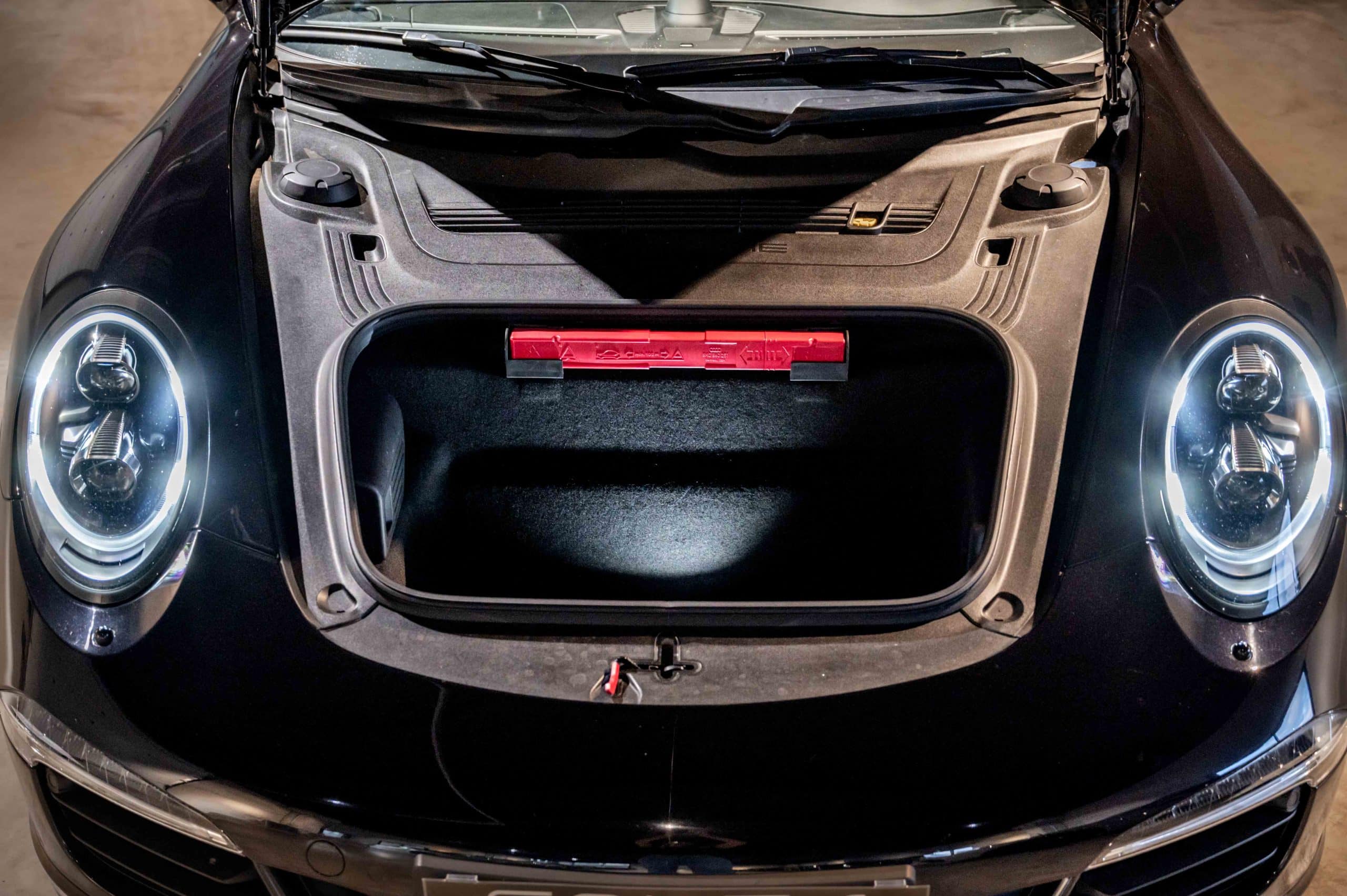 Porsche_Targa-4-GTS_17