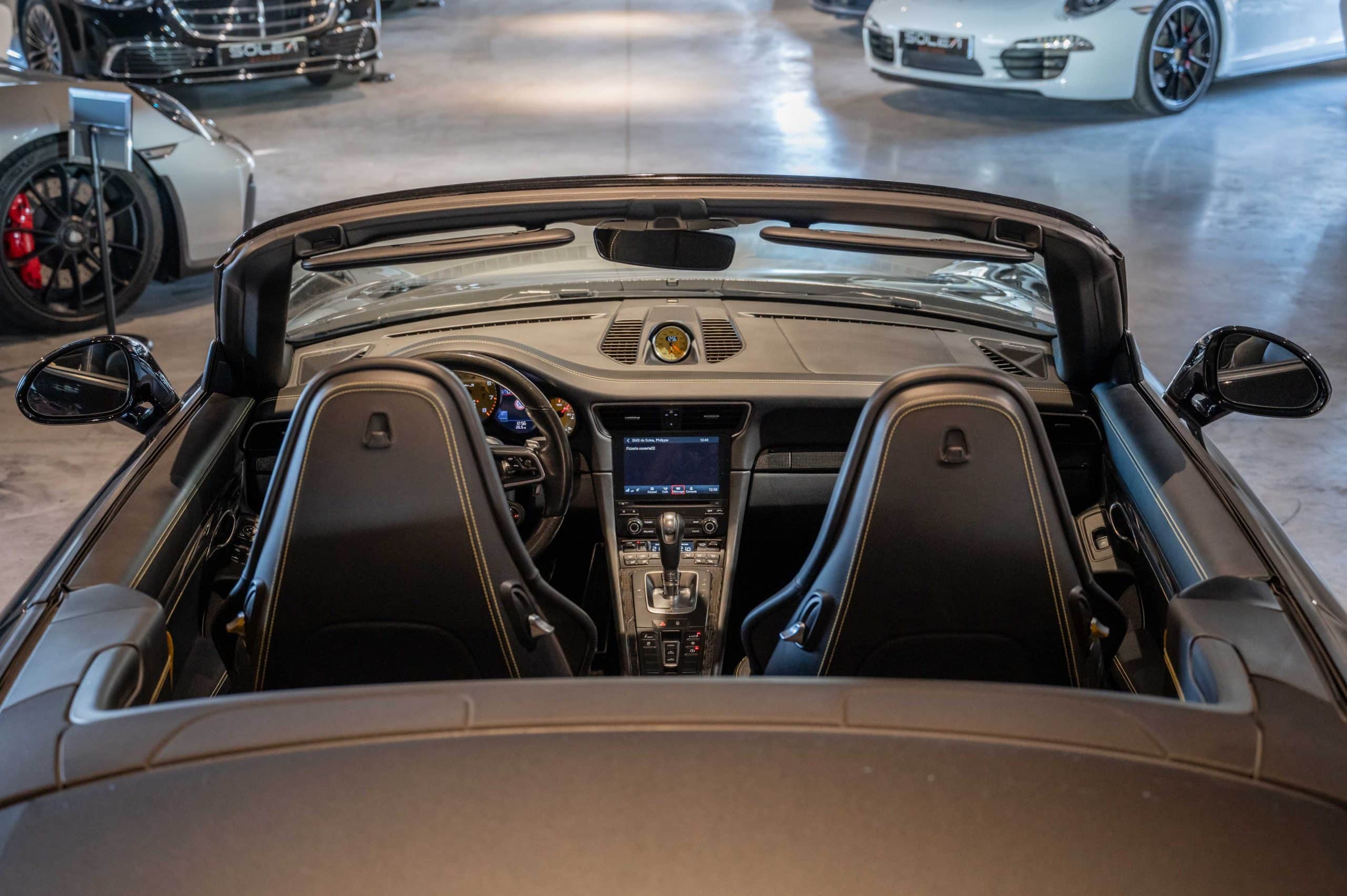 Porsche_Turbo-S_noire-13