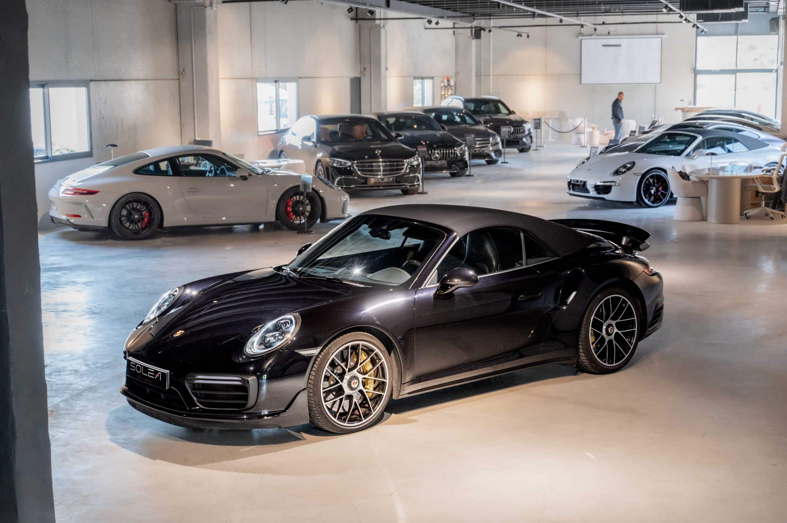 Porsche_Turbo-S_noire-2