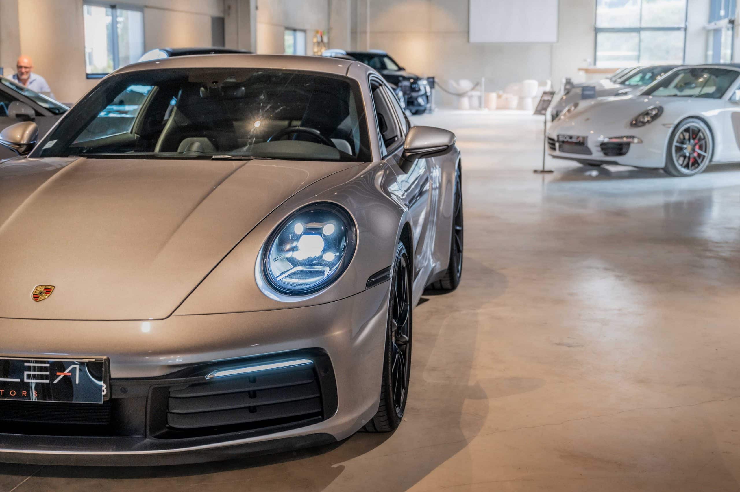 Porsche_911-Carrera-S_argent_11