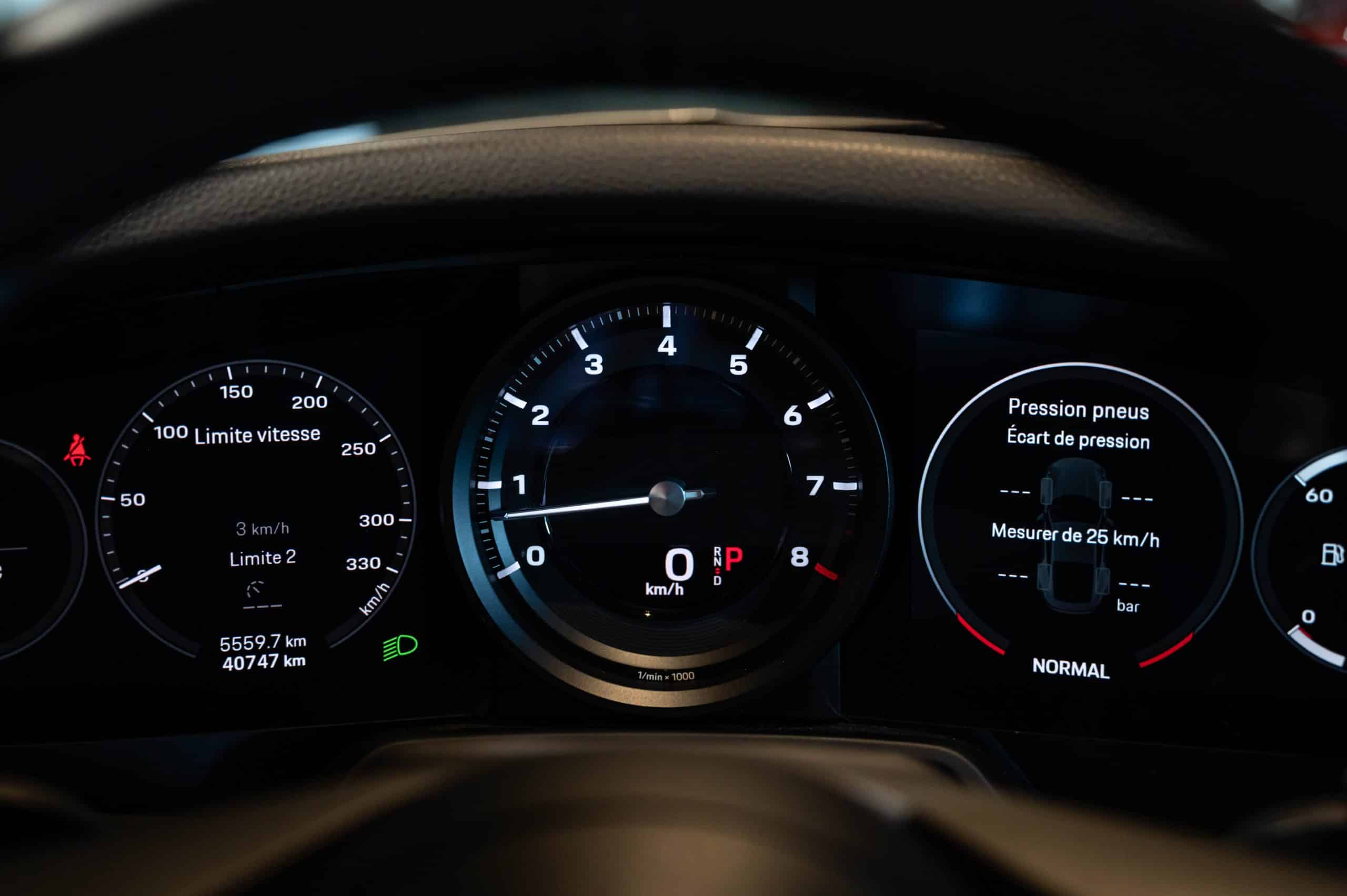 Porsche_911-Carrera-S_argent_16