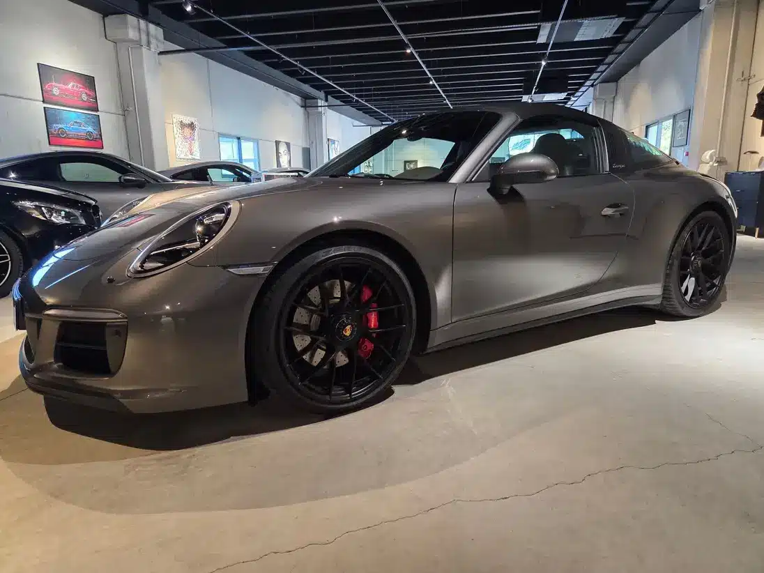 W103438089_STANDARD_0