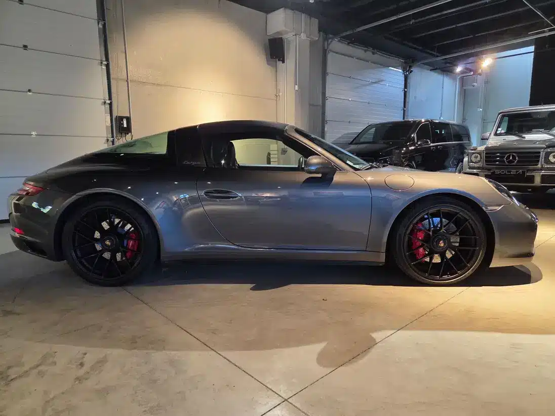 W103438089_STANDARD_2