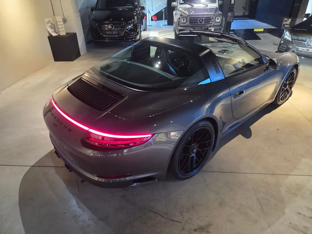 W103438089_STANDARD_4