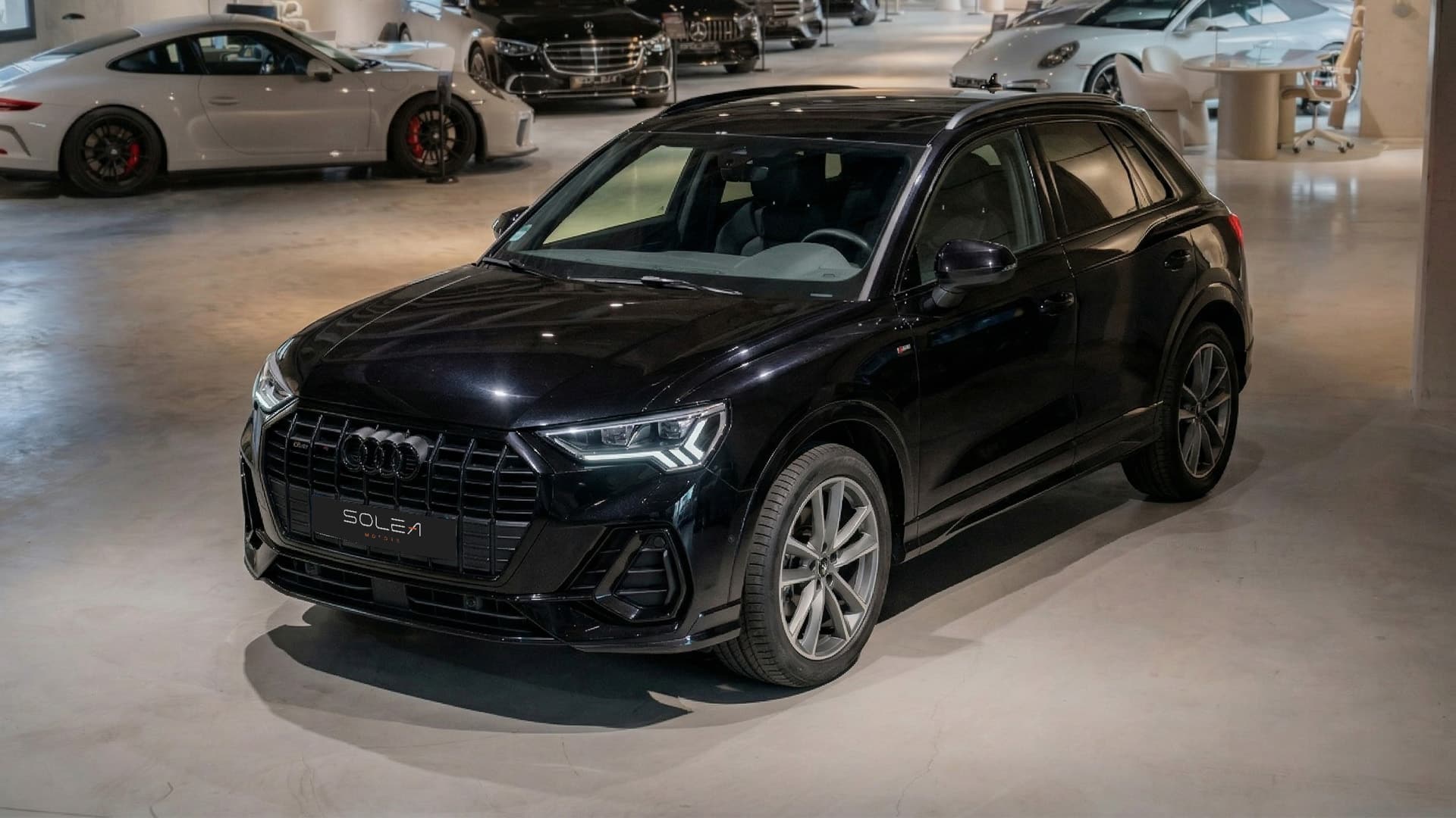 Fond site Audi Q3
