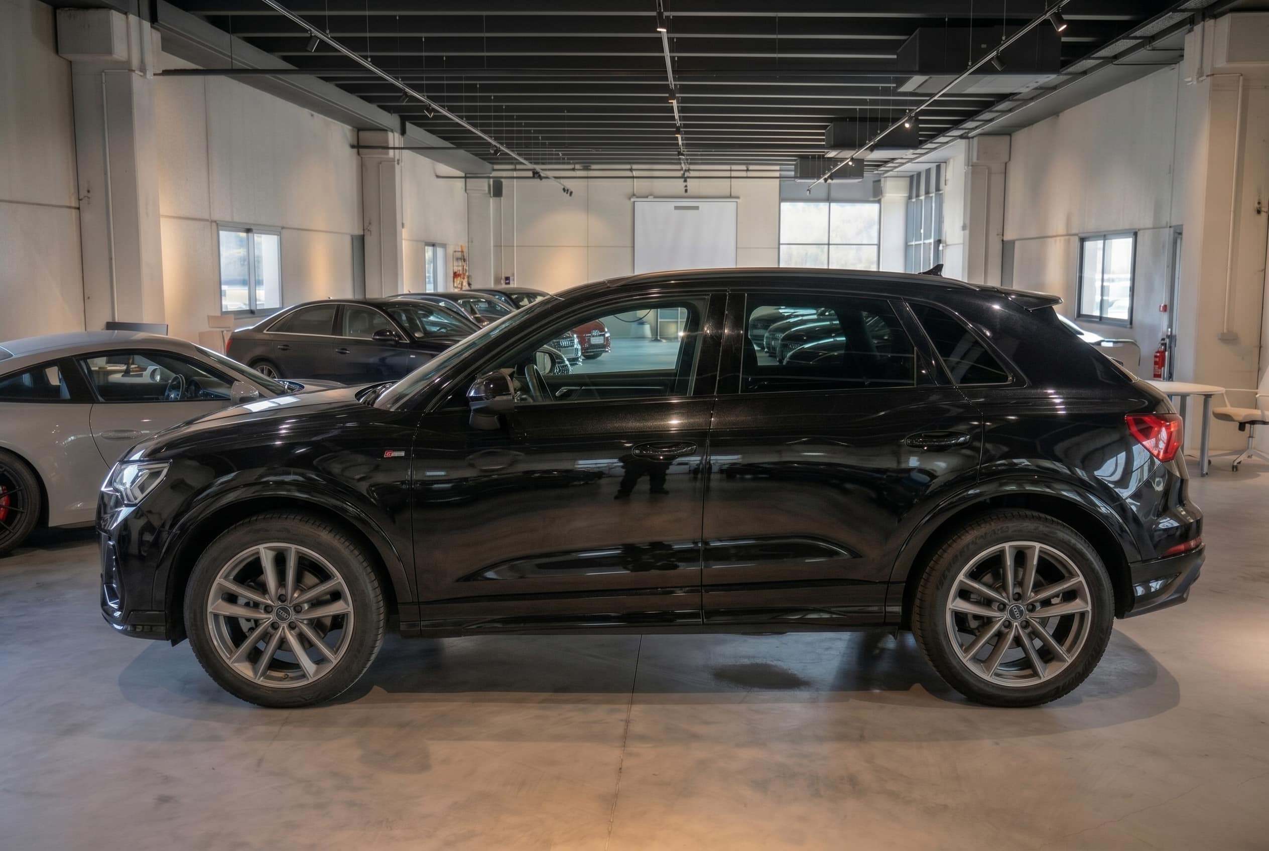 Q3 Sline 35TFSI 150ch S-tronic 7 34 profil gauche