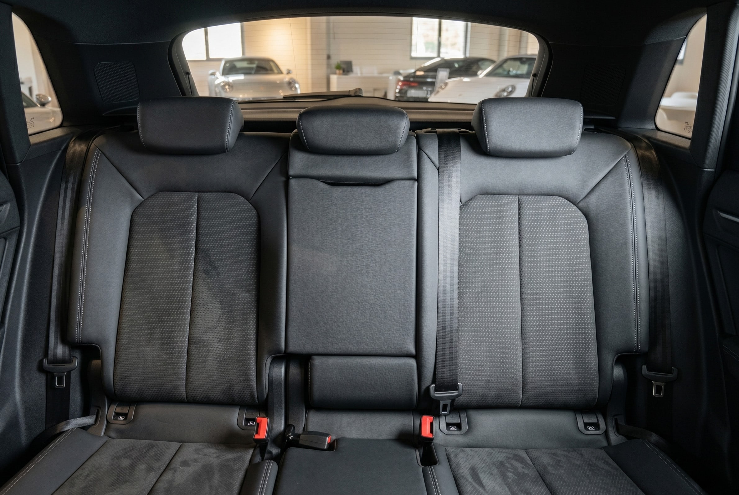 Q3 Sline 35TFSI 150ch S-tronic 7 banquette arrière