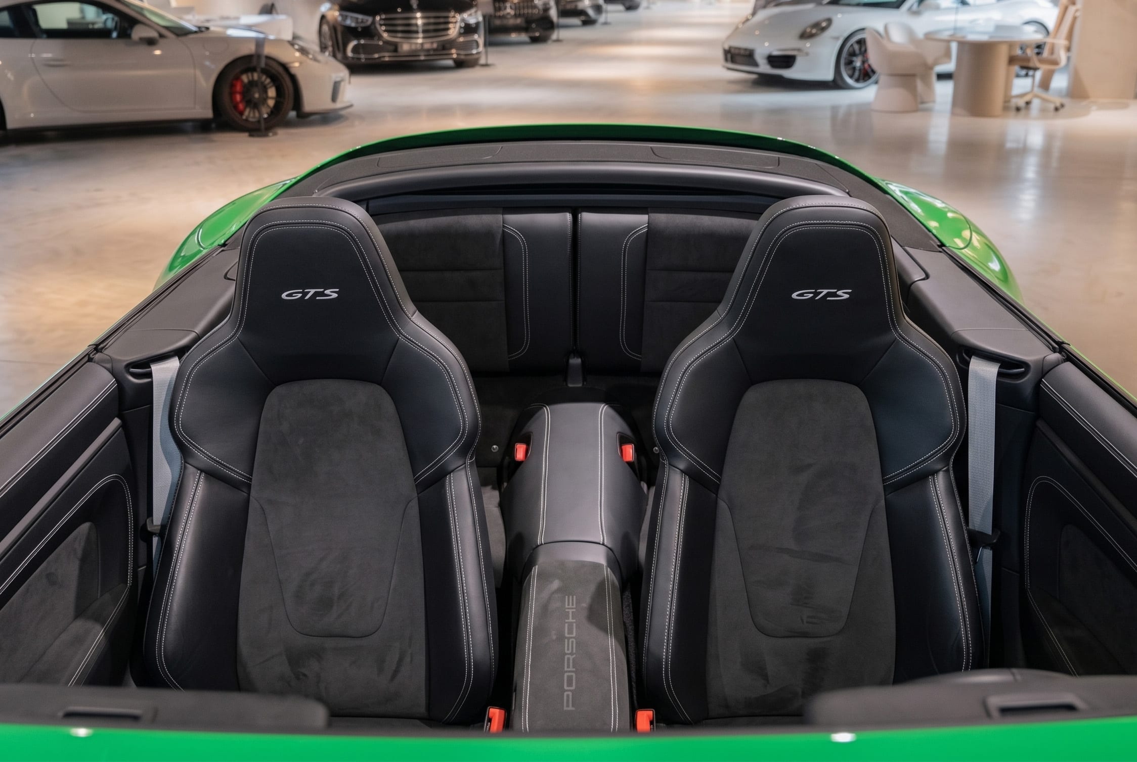 992 GTS Cab 34 intérieur