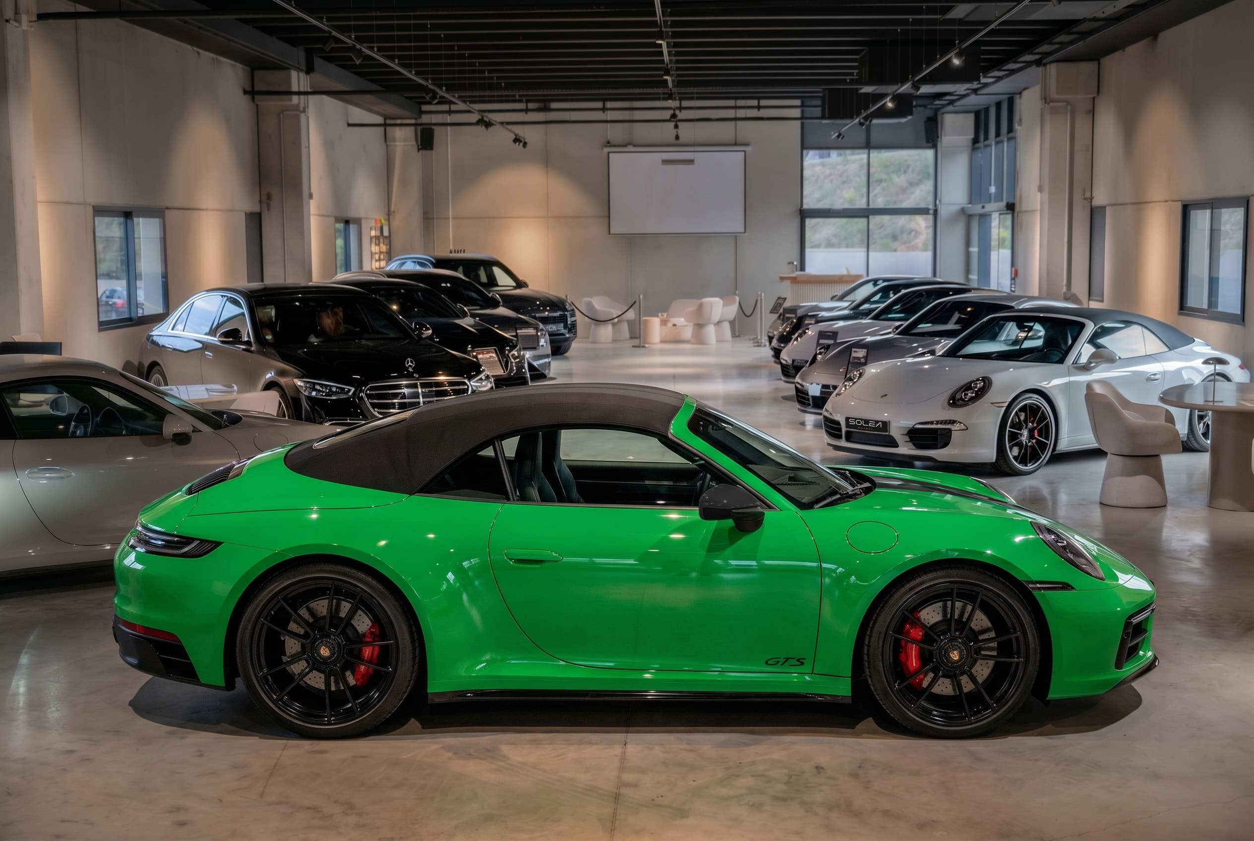 992 GTS Cab profil droit