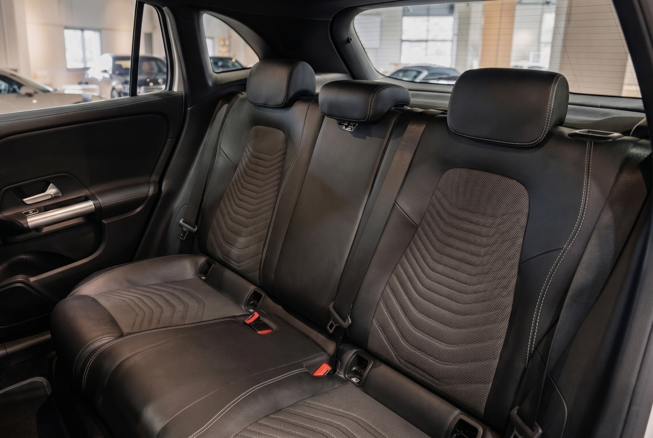 MB GLA 200D banquette arriere