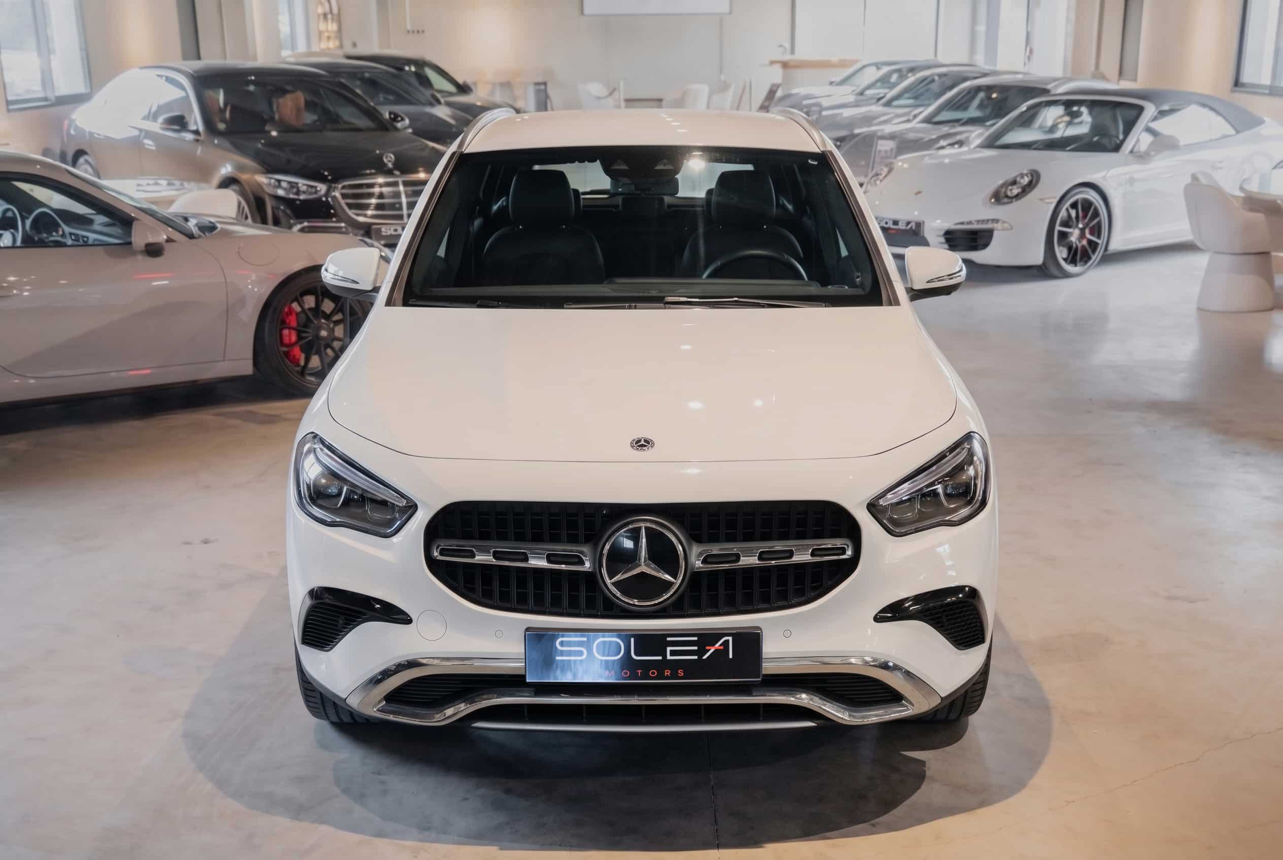 MB GLA 200D face avant